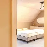 Nice home in Groede with 4 Bedrooms&WiFi